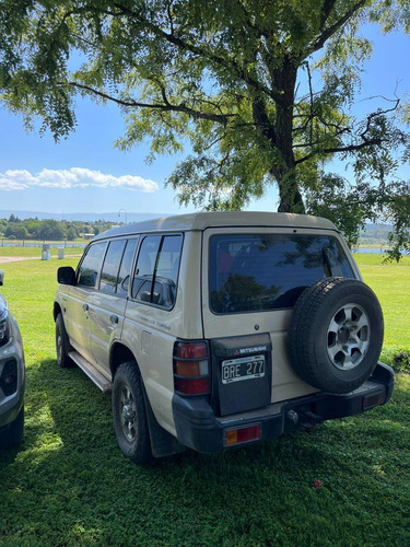 Mitsubishi Montero 2.5 Glx