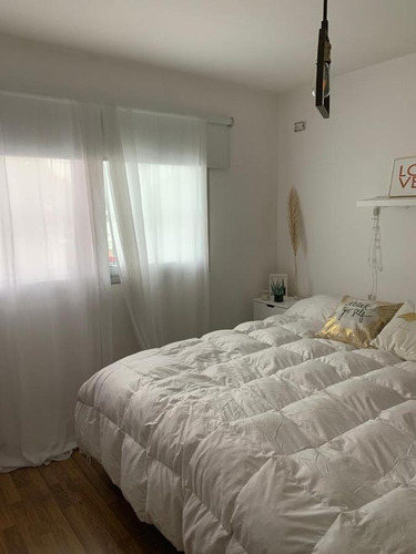 Imagen 7 de 8 de Casa - Castelar