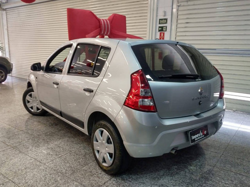 Renault Sandero 1.6 Expression 8v Flex 4p Manual