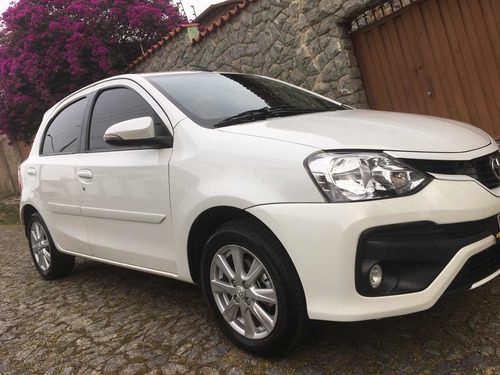 Toyota Etios 2017 1.5 16v Xls Aut. 4p