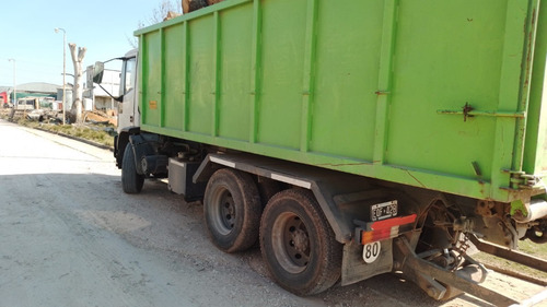 Mercedes Benz Roll Off, Cajas De 20 M3 De Capacidad