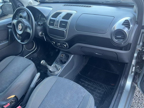 Fiat Palio 1.0 MPI ATTRACTIVE 8V FLEX 4P MANUAL