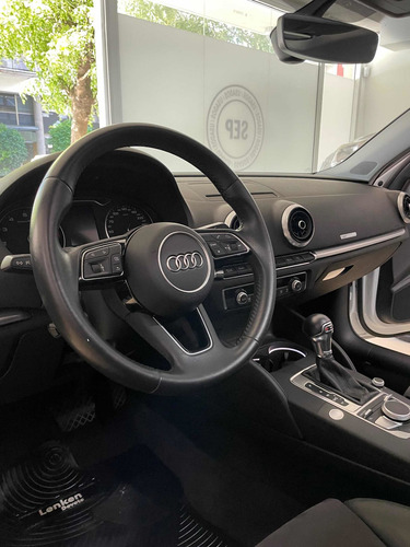Imagen 12 de 15 de Audi A3 2019 2.0 Tfsi Sedan 190cv