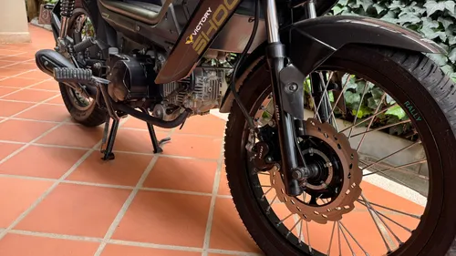 Victory Shock 115 | Modelo 2022 | Llantas Michelin Nuevas |