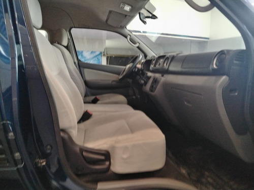Nissan Urvan 2.5 15 Pas Amplia Aapack Seg Mt