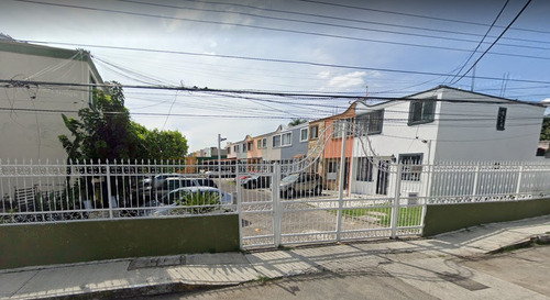 Remato Casa En: Calle Volcán Cofre De Perote 5795, Colli Urbano, 45070 Zapopan, Jal.