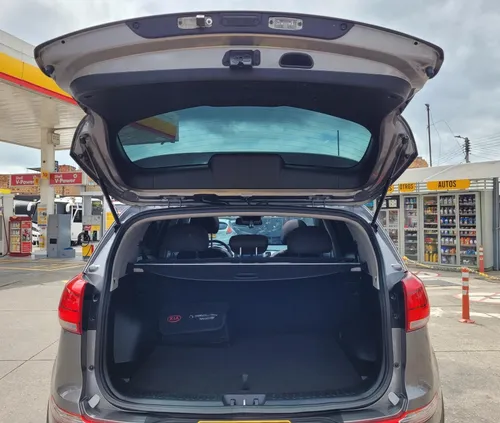 Kia Sportage 2.0 Revolution Summa