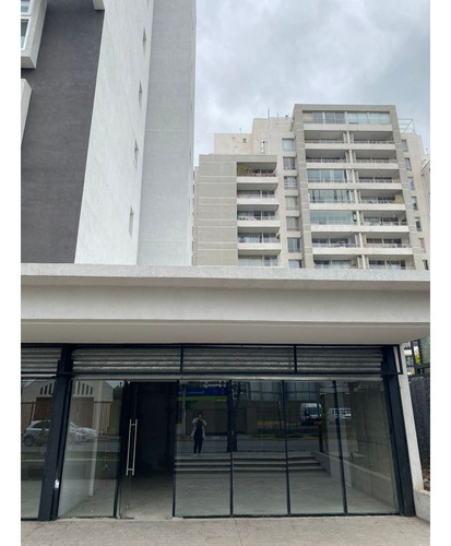 ¡oportunidad De Arriendo! Último Local En Ñuñoa.