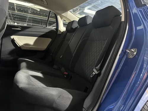 Volkswagen Virtus TRENDLINE L4 1.6L 110HP AUT