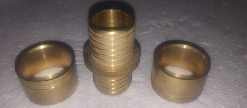 Manguito Unión 32x32 Para Caños Pex. (Usado)