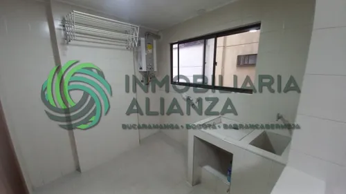 Apartamento En Arriendo En Cabecera Del Llano. Cod A16409