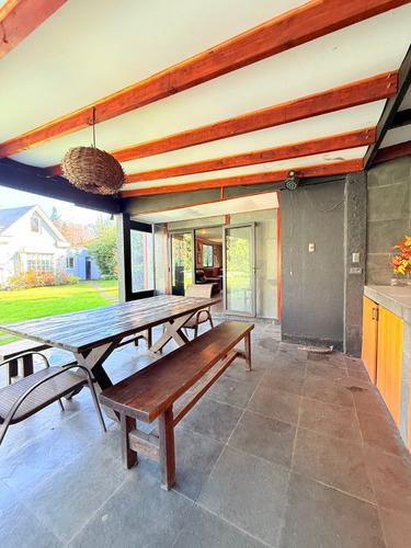 ¡espectacular Casa Estilo Inglés En Las Pataguas! Ubicación