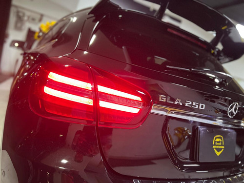 Mercedes-Benz Clase GLA 2.0 250 Cgi Sport Sin Techo At