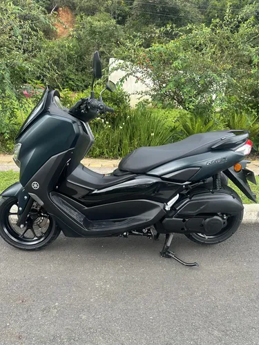 Nmax Connected