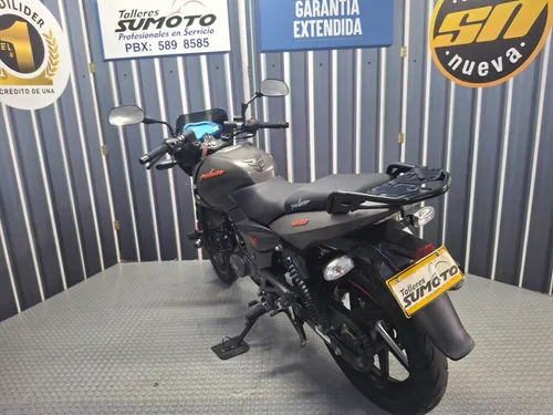 Bajaj Pulsar 180 Fi Neon