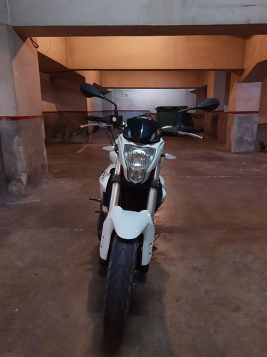 Imagen 6 de 9 de Benelli Tnt 300