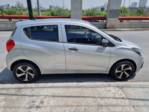 Imagen 6 de 13 de Chevrolet Spark 2017 Lt Nueva Generacion
