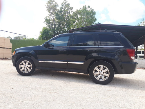 Jeep Grand Cherokee Limited V8 Power Tech 4x2 At