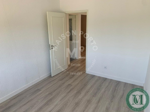 Imagem 7 de 11 de Apartamento - Ap00422 - 68438076