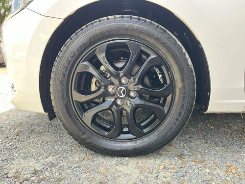 Mazda 2 Grand Touring Lx