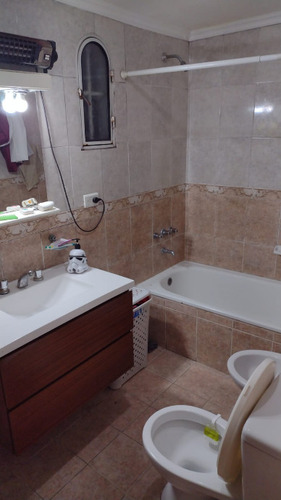 Duplex En Venta En Castelar Norte