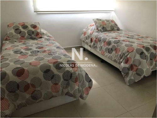 Departamento De 2 Dormitorios En Miami Boulevard, Punta Del Este