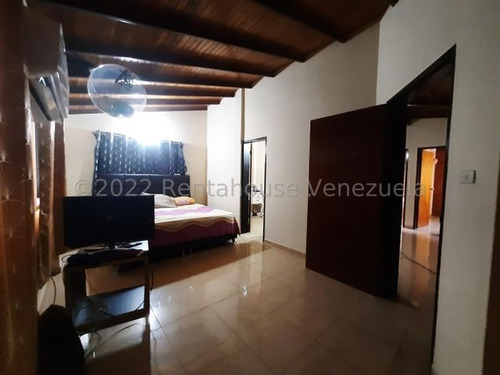Imagen 15 de 16 de 23-11246 Amplio Y Hermoso Townhouse En Venta San Juan De Los Morros Gbf