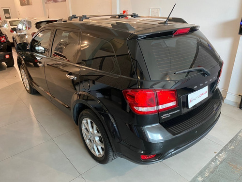 Imagen 12 de 25 de Dodge Journey R/t 3.6 2018