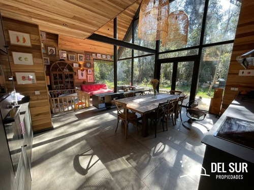 Casa Moderna Rodeada De Bosque En Loteo Urbanizado Sta Clara