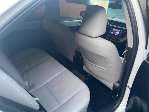 Imagem 6 de 10 de Toyota Corolla 2018 2.0 16v Xei Flex Multi-drive S 4p