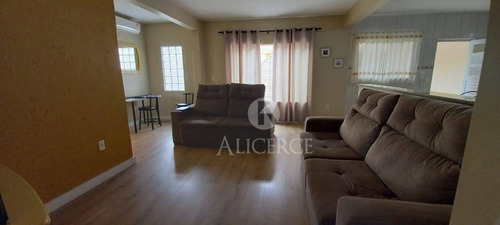 Imagem 4 de 24 de Casa 5 Dormitórios, 300 M² Por R$ 790.000 - Estreito - Florianópolis/sc - Ca0019