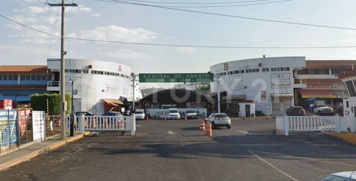 Venta De Local Comercial Planta Baja, En La Central De Abastos Emiliano Zapata