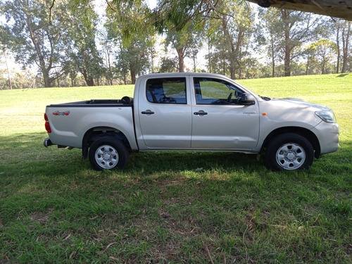Toyota Hilux 2.5 Cs Dx Pack 120cv 4x4 - I3 2015