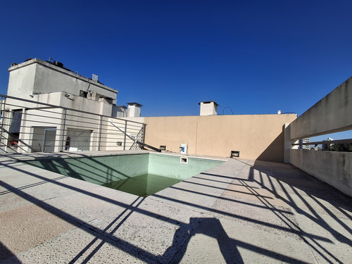 Departamento 2 Ambientes En Alquiler En Barrio Parque Bernal