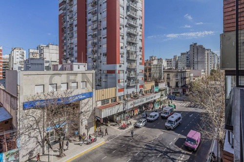 Imagen 20 de 30 de Venta Departamento 4 Ambientes Grandes Balcón Balvanera