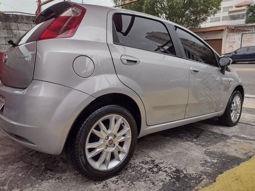 Fiat Punto 2012 1.4 Itália Flex 5p