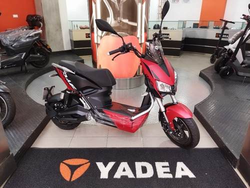 Imagen 1 de 4 de Moto Eléctrica Yadea X5 1200w 0km Tienda Fisica