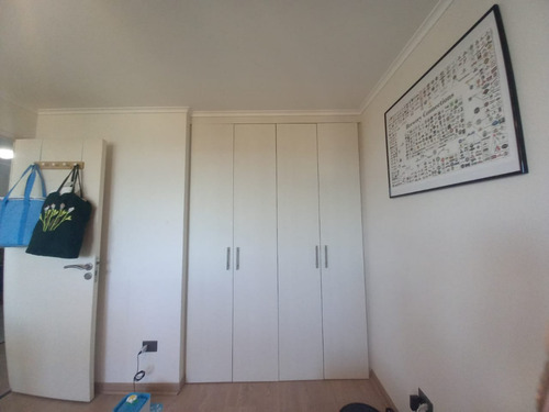 Vende Comodo Departamento. Condominio Parque Krahmer