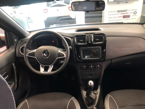 Imagen 11 de 17 de Renault Stepway Zen + Póliza Todo Riesgo