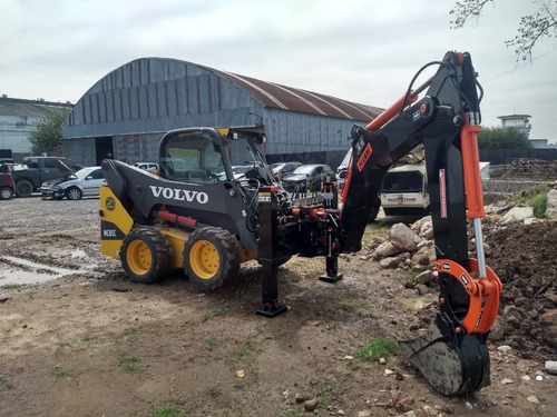Implemento Excavador Professional Pecari Para Minicargadora