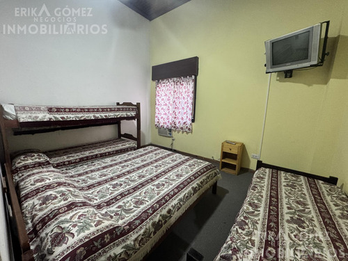 Hotel En Pleno Centro Colón Urquiza 168