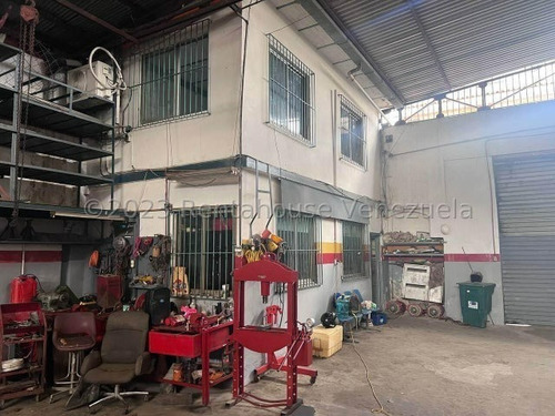 Imagen 7 de 12 de Galpon En Venta En La Candelaria