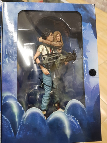 Neca Figura De Acción De Aliens Rescatando A Newt A Escala
