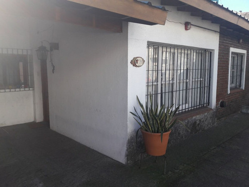 Venta Casa Florida Oeste 4 Dormitorios