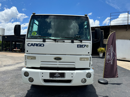 Caminhão Caçamba Toco Ford