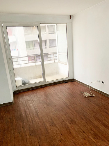 Lindo Departamento, Espacioso E Iluminado. Recién Remodelado