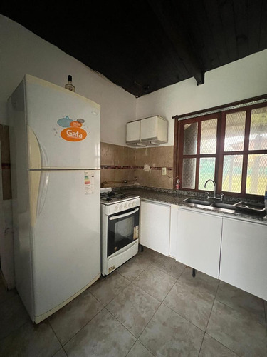 Casa De Tres Dormitorios En Roldan Pileta Jardin Amplia