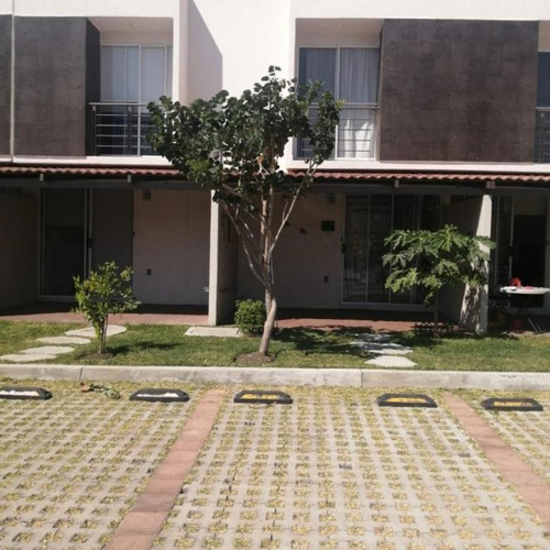 Venta De Casa En Las Villas Residencial, Morelos