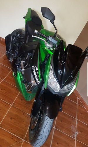Kawasaki Z1000