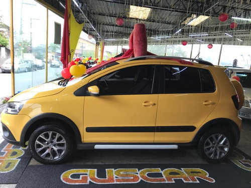Imagem 4 de 10 de Volkswagen Crossfox 1.6 Mi Total Flex 8v 5p Flex Manual